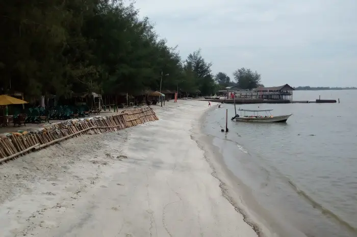 Marine Tourism in Serdang Bedagai That Are Interesting to Visit with Family